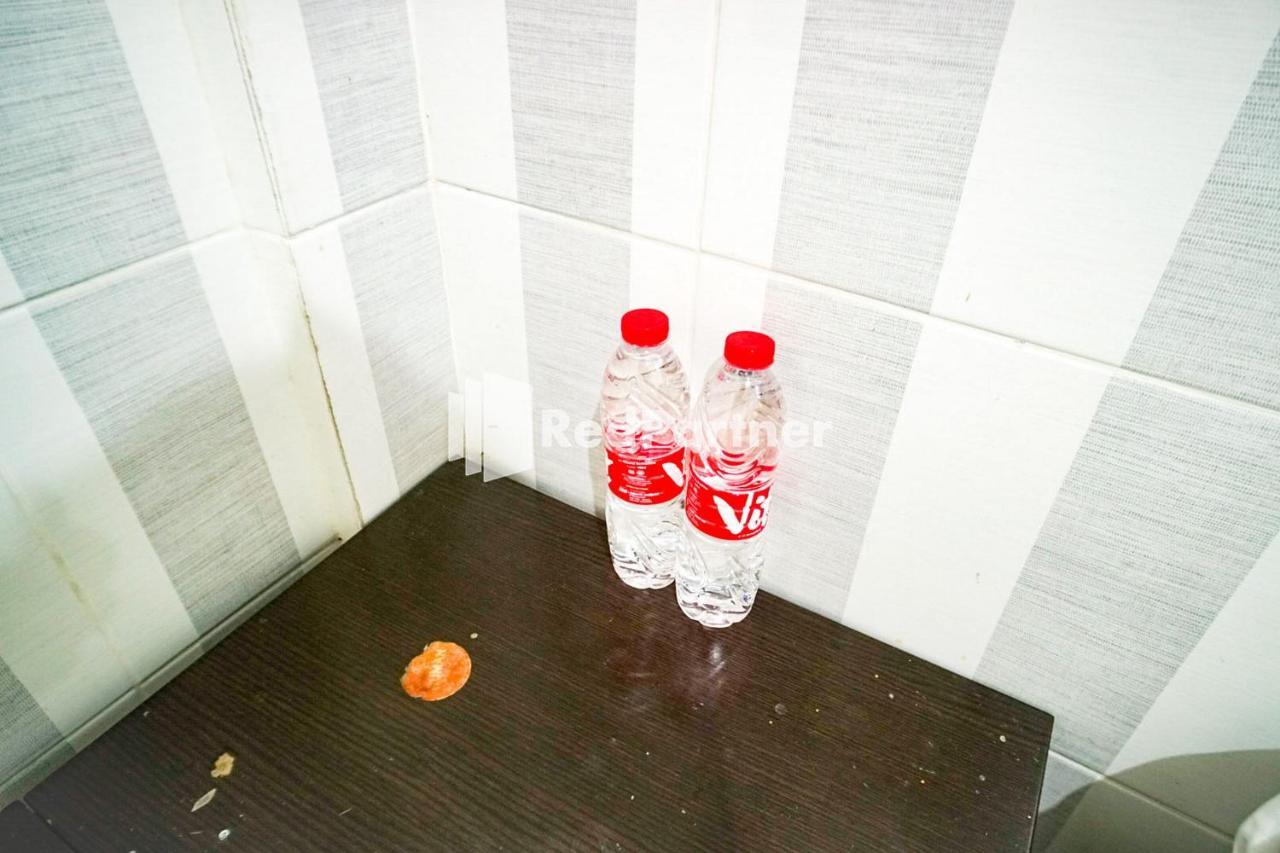 Hoki Homestay Redpartner Surabaja Exteriér fotografie